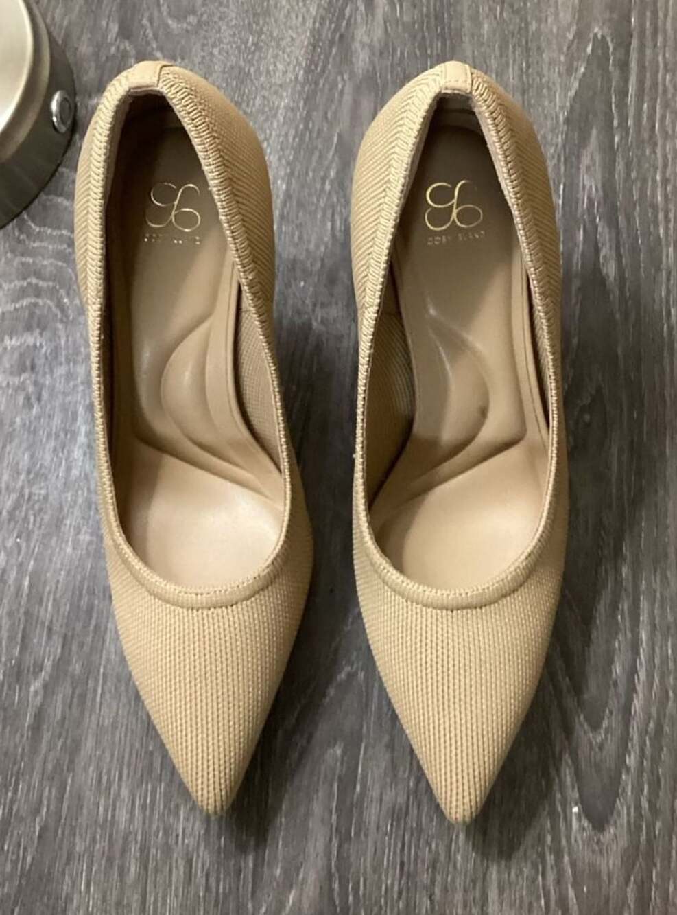 Cosy Island Stiletto Heeled Pumps Size 6W Beige Knit Pointed Toe
